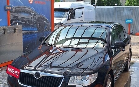 Skoda Superb III рестайлинг, 2012 год, 920 000 рублей, 2 фотография