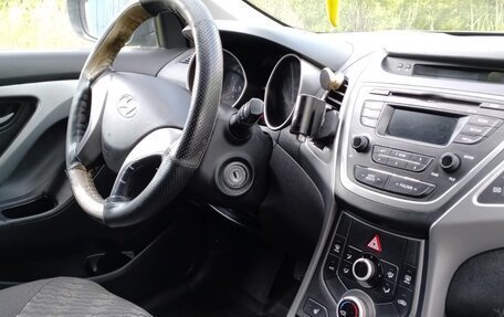 Hyundai Elantra V, 2014 год, 1 190 000 рублей, 12 фотография