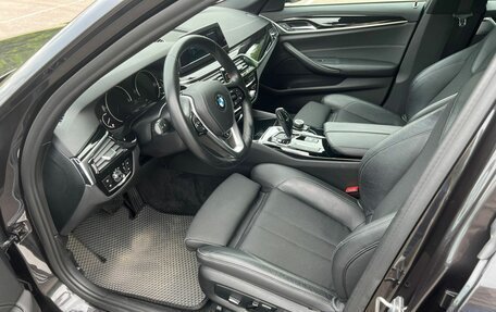 BMW 5 серия, 2018 год, 3 450 000 рублей, 6 фотография