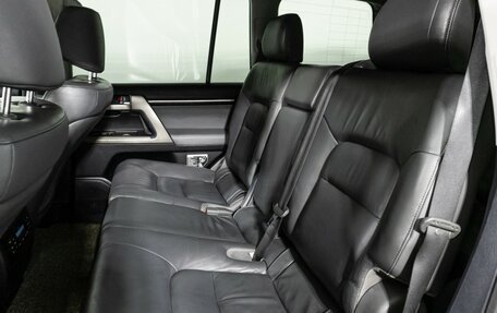 Toyota Land Cruiser 200, 2008 год, 2 049 585 рублей, 10 фотография