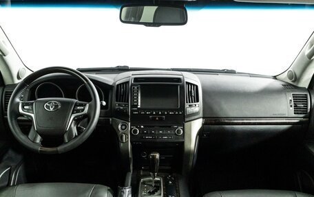Toyota Land Cruiser 200, 2008 год, 2 049 585 рублей, 13 фотография