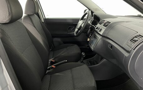 Skoda Fabia II, 2012 год, 860 000 рублей, 12 фотография