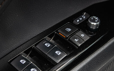 Toyota Camry, 2020 год, 2 299 000 рублей, 11 фотография