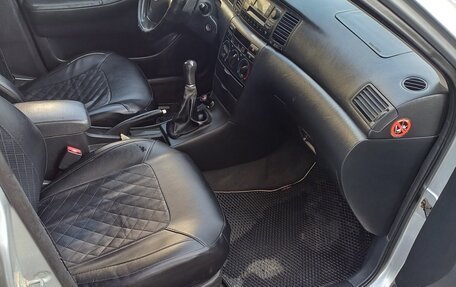 Toyota Corolla, 2002 год, 545 000 рублей, 6 фотография