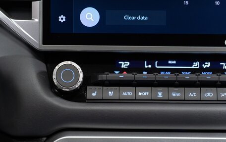Toyota Sequoia, 2024 год, 12 990 000 рублей, 23 фотография