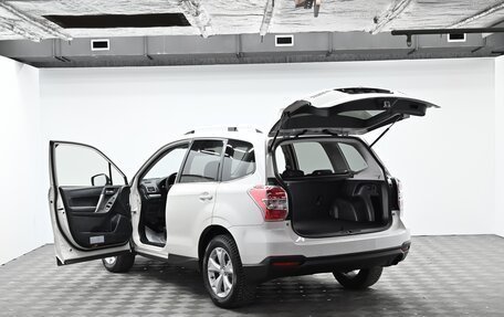 Subaru Forester, 2015 год, 1 295 000 рублей, 5 фотография