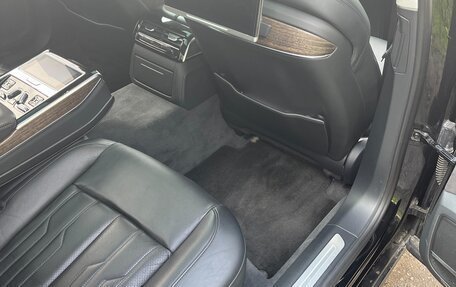 Audi A8, 2018 год, 6 000 000 рублей, 6 фотография