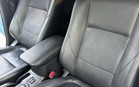 Mitsubishi Outlander III рестайлинг 3, 2015 год, 2 350 000 рублей, 8 фотография