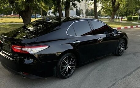 Toyota Camry, 2019 год, 2 900 000 рублей, 5 фотография