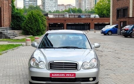Hyundai Sonata IV рестайлинг, 2005 год, 585 000 рублей, 2 фотография