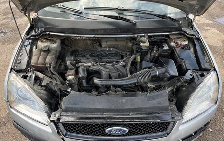 Ford Focus II рестайлинг, 2005 год, 388 888 рублей, 11 фотография