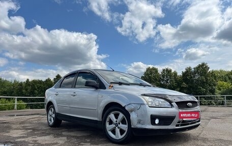 Ford Focus II рестайлинг, 2005 год, 388 888 рублей, 3 фотография