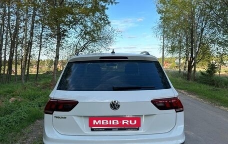 Volkswagen Tiguan II, 2018 год, 1 791 000 рублей, 8 фотография