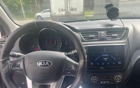 KIA Rio III рестайлинг, 2013 год, 699 000 рублей, 13 фотография
