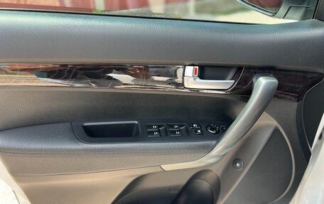KIA Sorento II рестайлинг, 2013 год, 2 700 000 рублей, 20 фотография