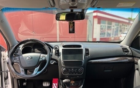 KIA Sorento II рестайлинг, 2013 год, 2 700 000 рублей, 22 фотография