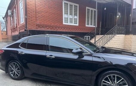 Toyota Camry, 2023 год, 3 150 000 рублей, 5 фотография