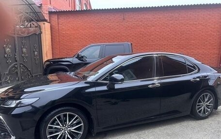 Toyota Camry, 2023 год, 3 150 000 рублей, 6 фотография