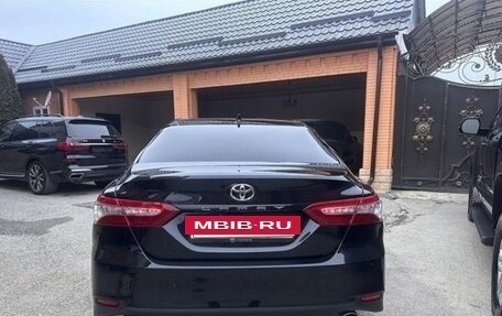 Toyota Camry, 2023 год, 3 150 000 рублей, 9 фотография