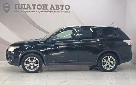 Mitsubishi Outlander III рестайлинг 3, 2014 год, 1 270 000 рублей, 5 фотография