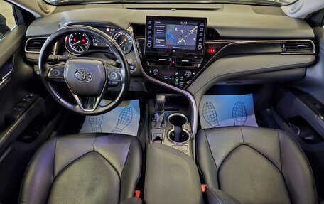 Toyota Camry, 2022 год, 2 499 000 рублей, 9 фотография