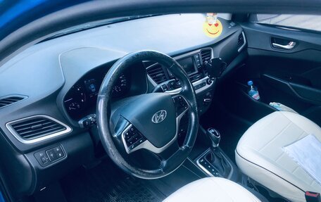 Hyundai Solaris II рестайлинг, 2017 год, 1 275 000 рублей, 7 фотография