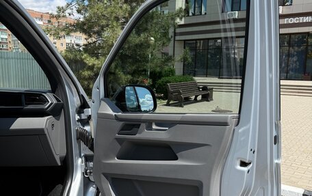 Volkswagen Transporter T6 рестайлинг, 2022 год, 6 499 000 рублей, 12 фотография