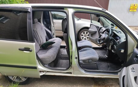 Toyota Raum I, 2000 год, 320 000 рублей, 7 фотография
