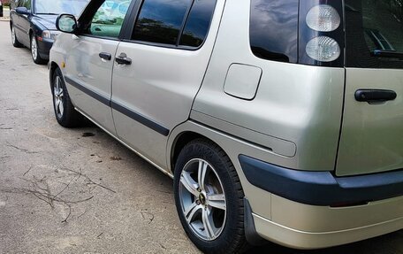 Toyota Raum I, 2000 год, 320 000 рублей, 5 фотография