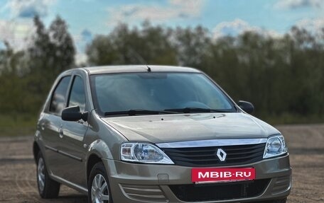 Renault Logan I, 2012 год, 450 000 рублей, 2 фотография