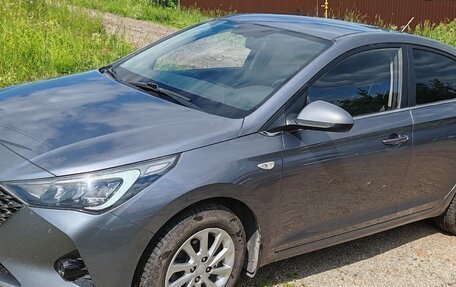 Hyundai Solaris II рестайлинг, 2020 год, 1 620 000 рублей, 3 фотография