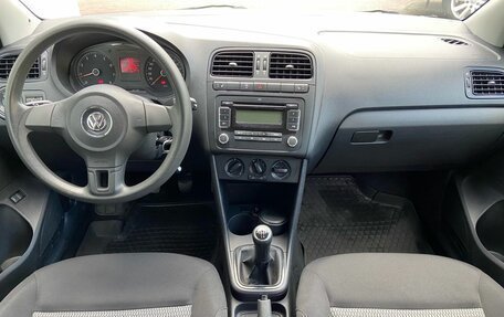 Volkswagen Polo VI (EU Market), 2011 год, 619 000 рублей, 10 фотография