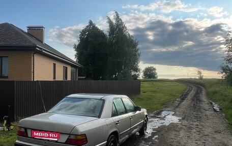 Mercedes-Benz W124, 1988 год, 250 000 рублей, 4 фотография