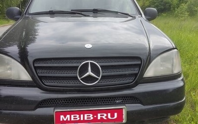 Mercedes-Benz M-Класс, 1998 год, 500 000 рублей, 1 фотография