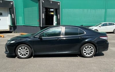 Toyota Camry, 2021 год, 2 250 000 рублей, 1 фотография