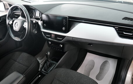 Skoda Rapid II, 2021 год, 1 649 000 рублей, 20 фотография