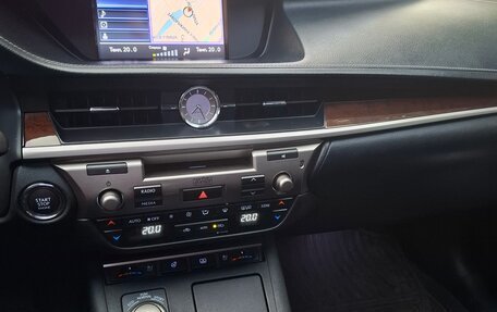 Lexus ES VII, 2012 год, 2 200 000 рублей, 2 фотография