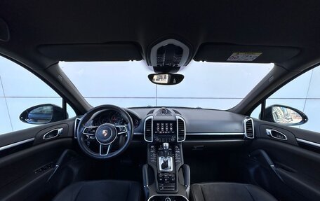 Porsche Cayenne III, 2017 год, 4 390 000 рублей, 10 фотография