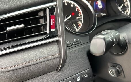 Toyota Camry, 2018 год, 3 100 000 рублей, 18 фотография