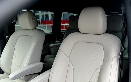 Mercedes-Benz V-Класс, 2025 год, 14 790 000 рублей, 16 фотография