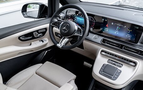 Mercedes-Benz V-Класс, 2025 год, 14 790 000 рублей, 35 фотография