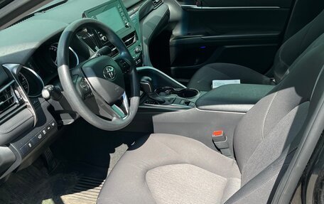 Toyota Camry, 2021 год, 2 250 000 рублей, 9 фотография