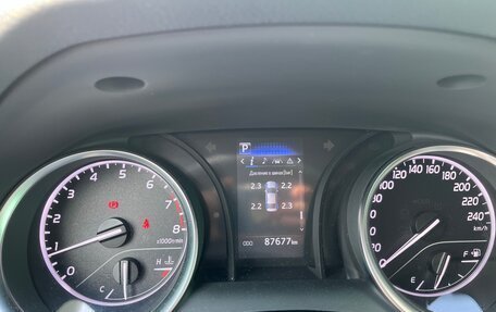 Toyota Camry, 2021 год, 2 250 000 рублей, 11 фотография
