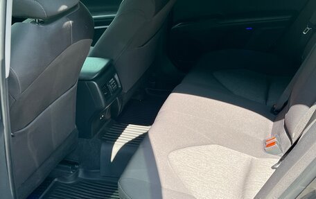 Toyota Camry, 2021 год, 2 250 000 рублей, 16 фотография