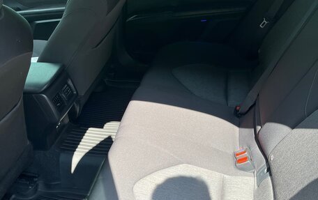 Toyota Camry, 2021 год, 2 250 000 рублей, 17 фотография