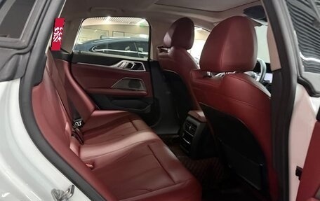 BMW 4 серия, 2022 год, 4 330 000 рублей, 8 фотография