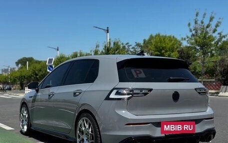 Volkswagen Golf VIII, 2021 год, 2 010 000 рублей, 4 фотография