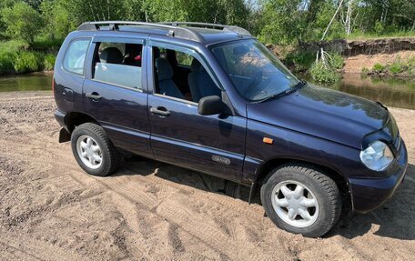 Chevrolet Niva I рестайлинг, 2004 год, 350 000 рублей, 3 фотография