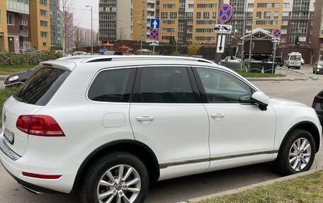 Volkswagen Touareg III, 2013 год, 1 950 000 рублей, 3 фотография