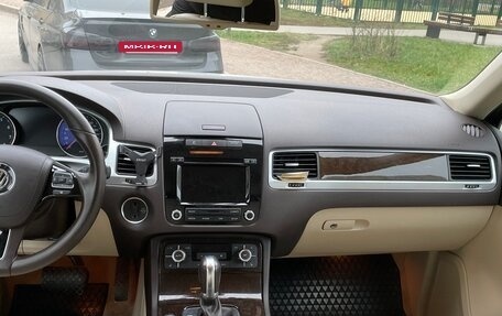 Volkswagen Touareg III, 2013 год, 1 950 000 рублей, 5 фотография